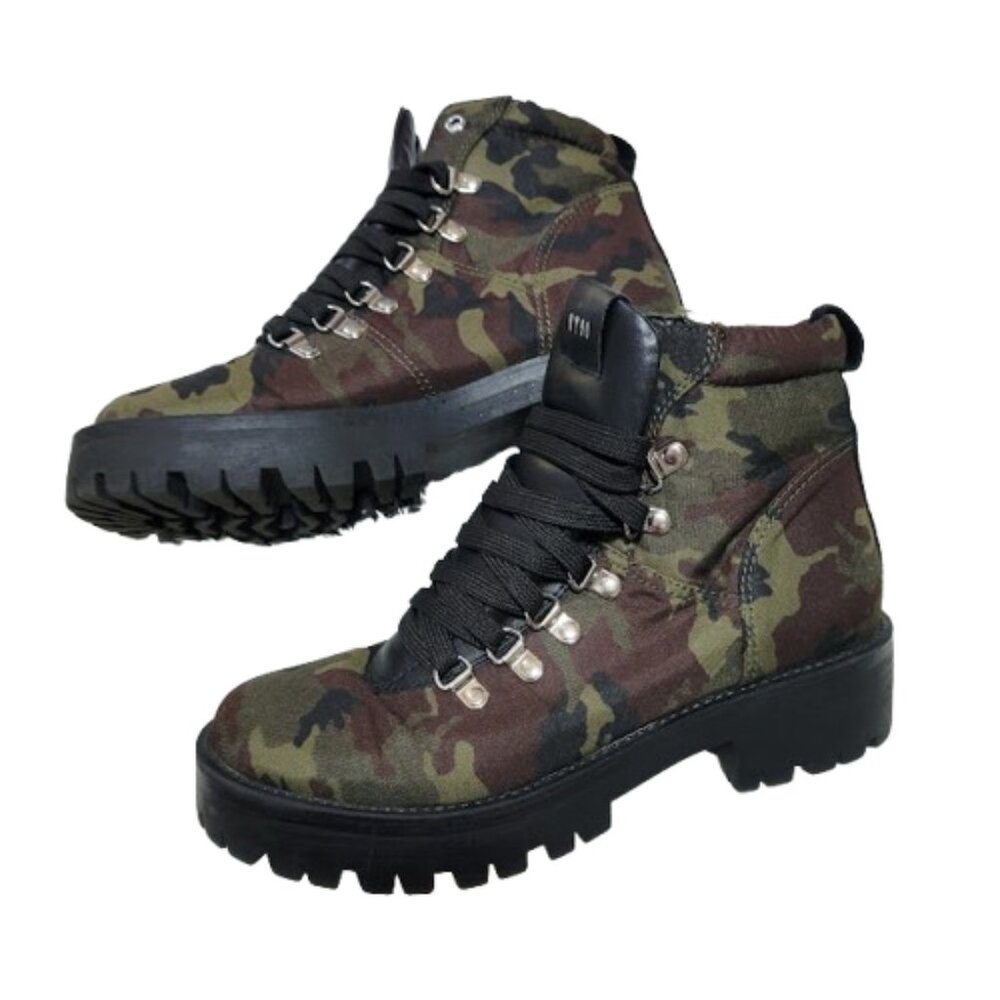 Steve Madden Camo Combat Boots NWOT